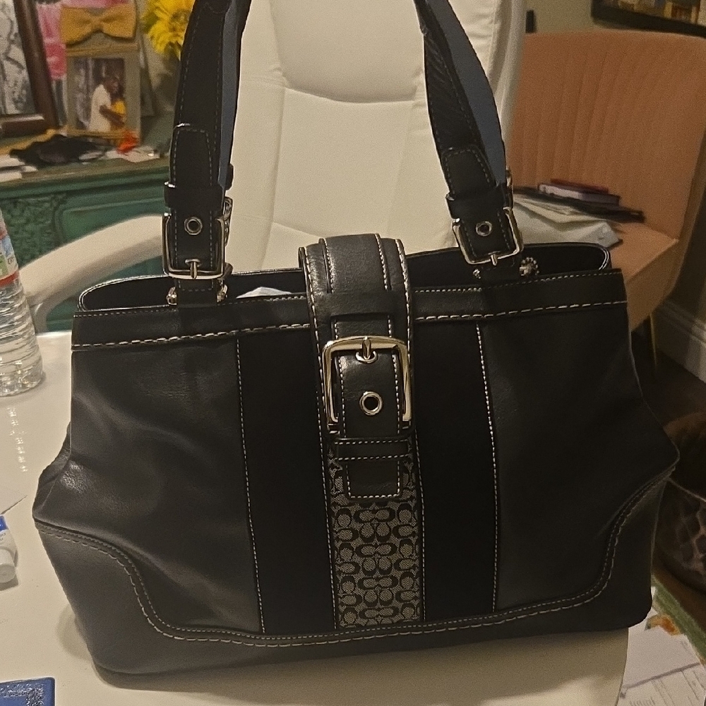 Chic Coach Black Designer Shoulder Bag